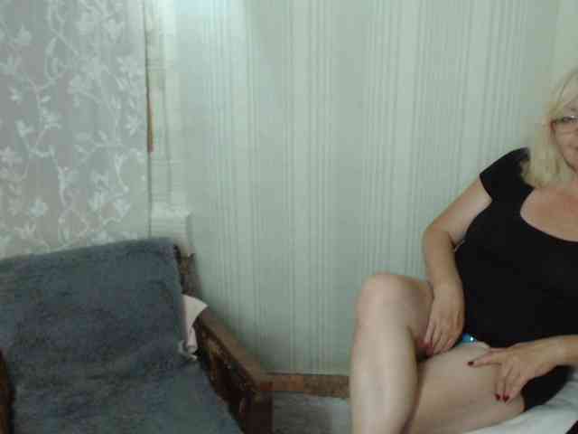 BarbaraBlondy live female cam on bongacams