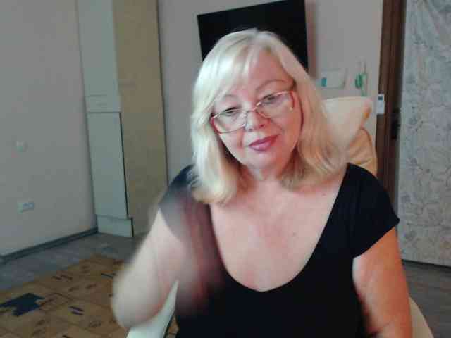 BarbaraBlondy live female cam on bongacams