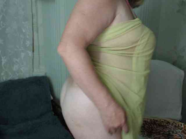 EvelynLoveShy webcam