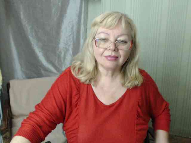 EvelynLoveShy webcam