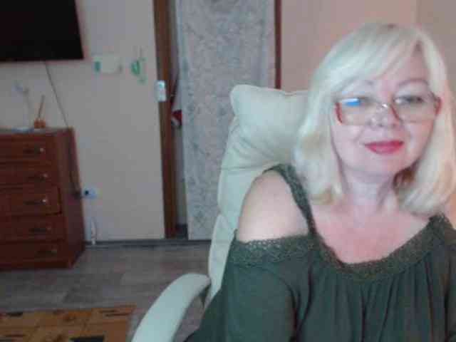 BarbaraBlondy live female cam on bongacams