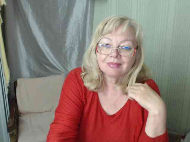 EvelynLoveShy webcam