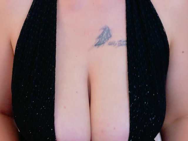 Brianna-Joy live cam on BongaCams