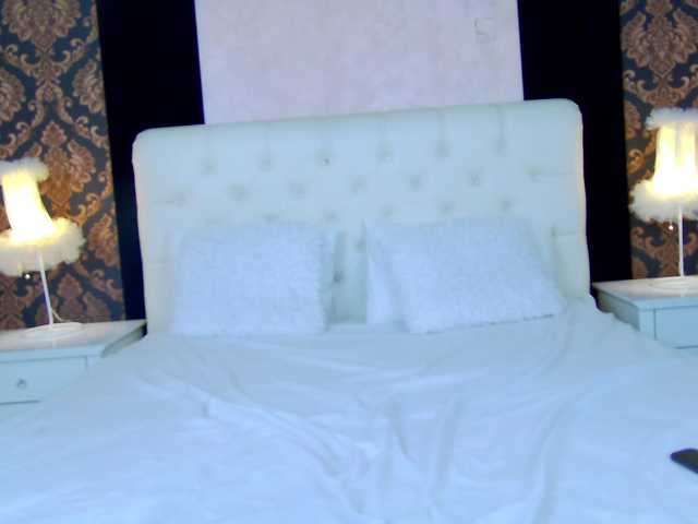 brianna-joy cam belle