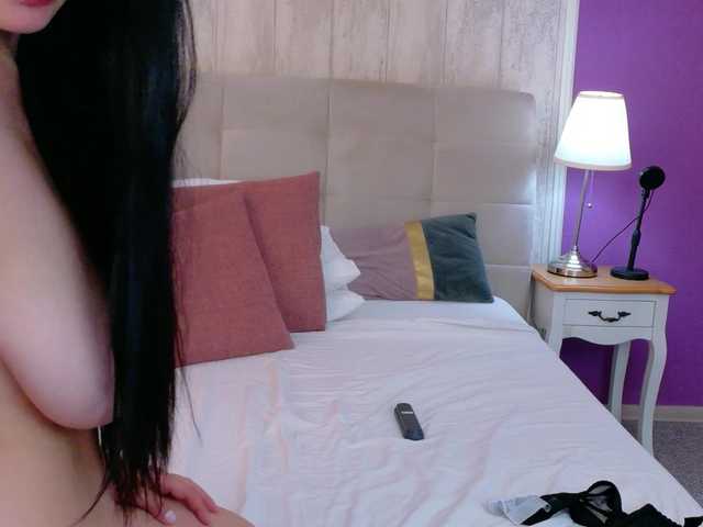 Brianna-Joy live cam on BongaCams