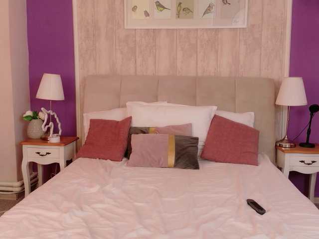 Brianna-Joy's BongaCams show and profile