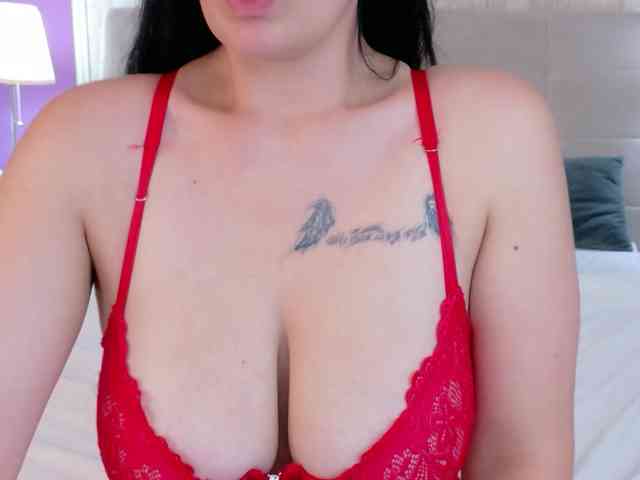 Brianna-Joy webcam