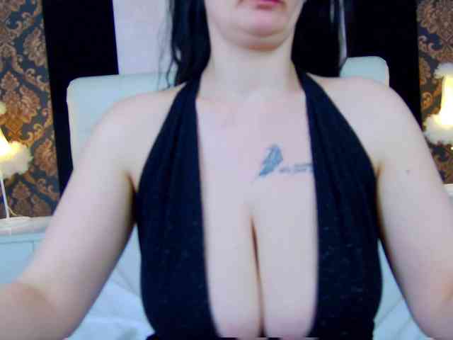 Brianna-Joy webcam