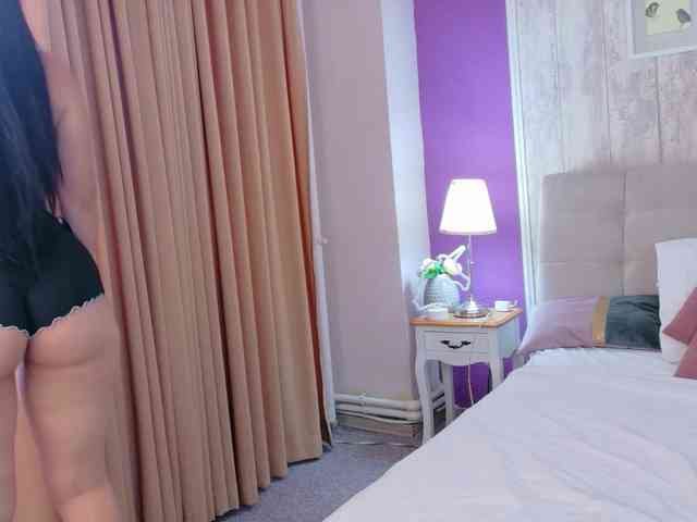 Brianna-Joy webcam