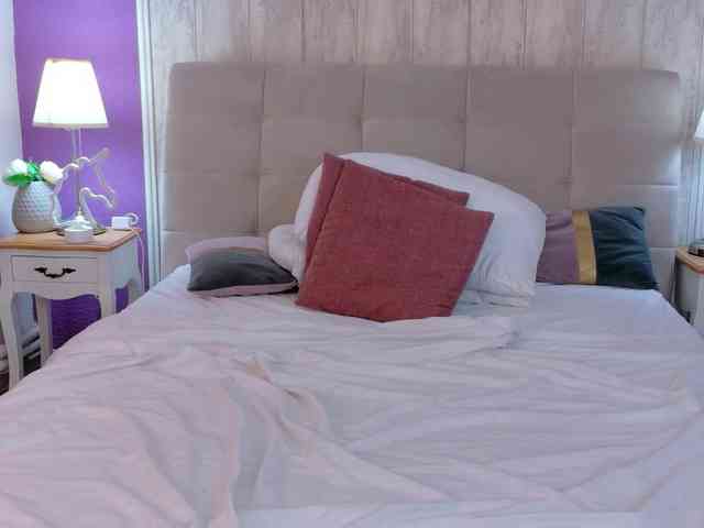 Brianna-Joy webcam