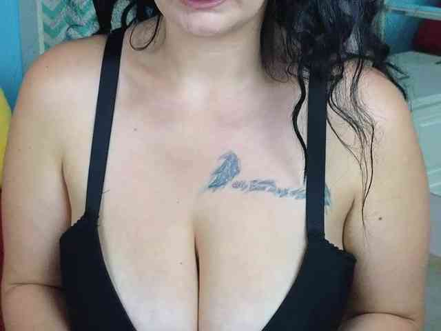 Brianna-Joy webcam