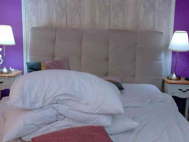 Brianna-Joy webcam