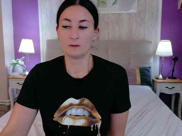Brianna-Joy webcam