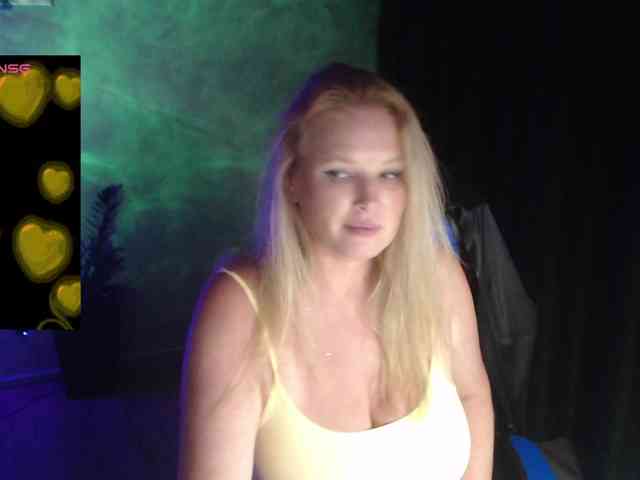 ProvokedDream webcam