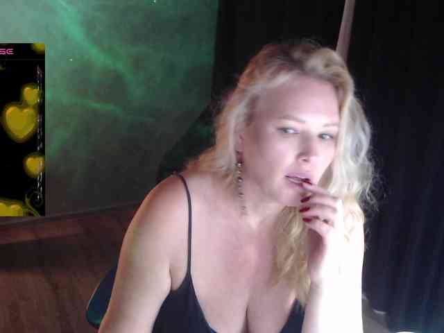 ProvokedDream webcam