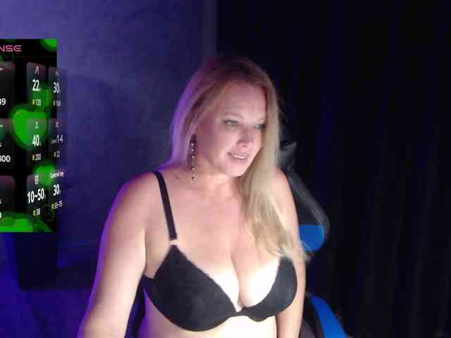 ProvokedDream webcam
