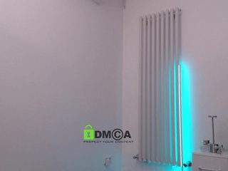 MaxineDi Porn Show