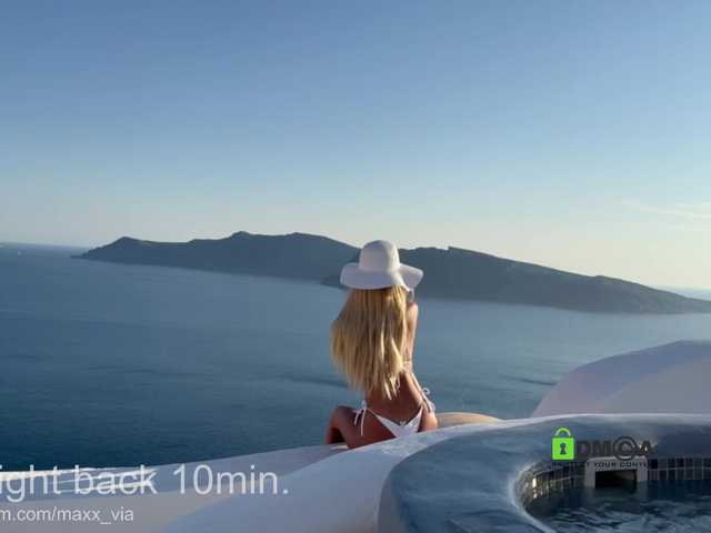 MaxineDiaz live cam on BongaCams