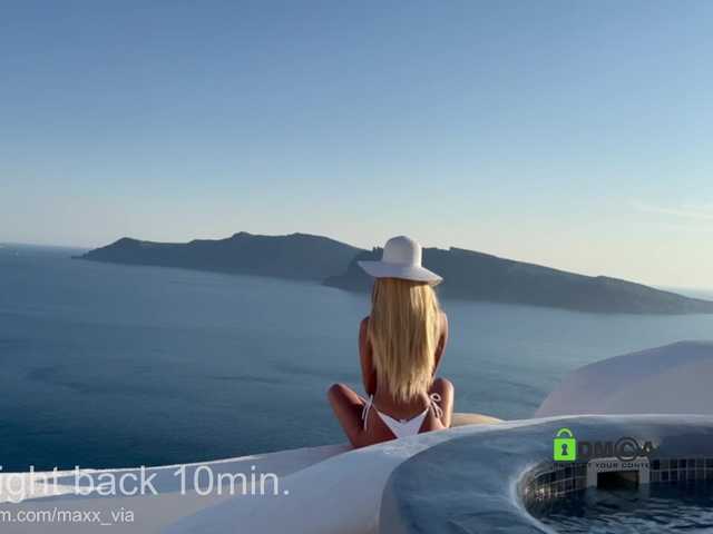 MaxineDiaz live cam on BongaCams