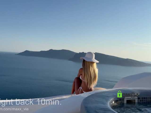 MaxineDiaz live cam on BongaCams