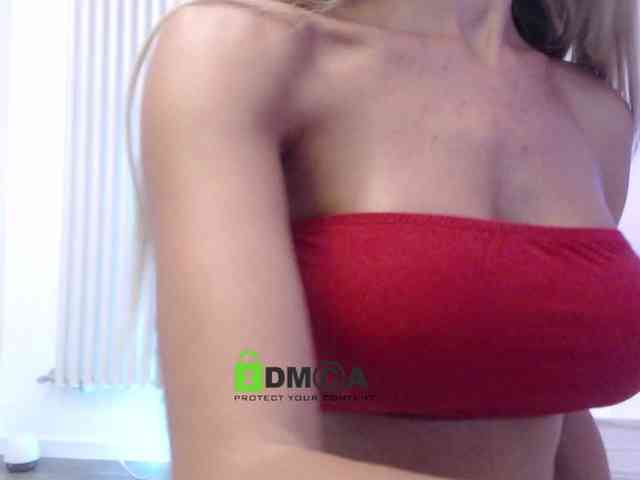 MaxineDi webcam
