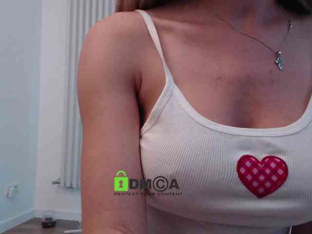 MaxineDi webcam