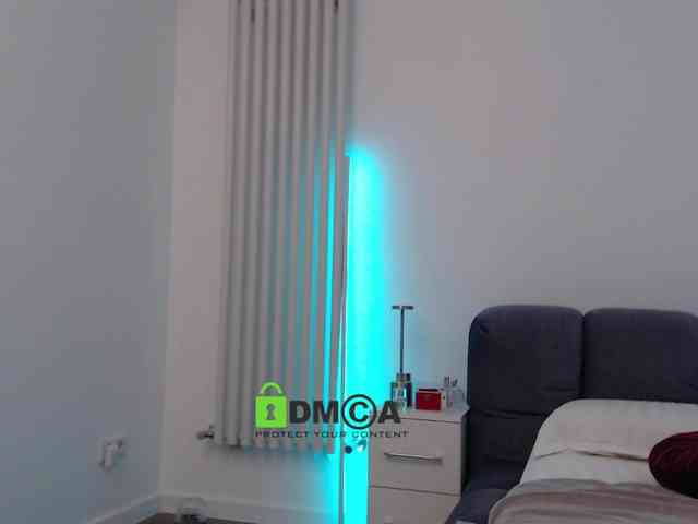 MaxineDi webcam