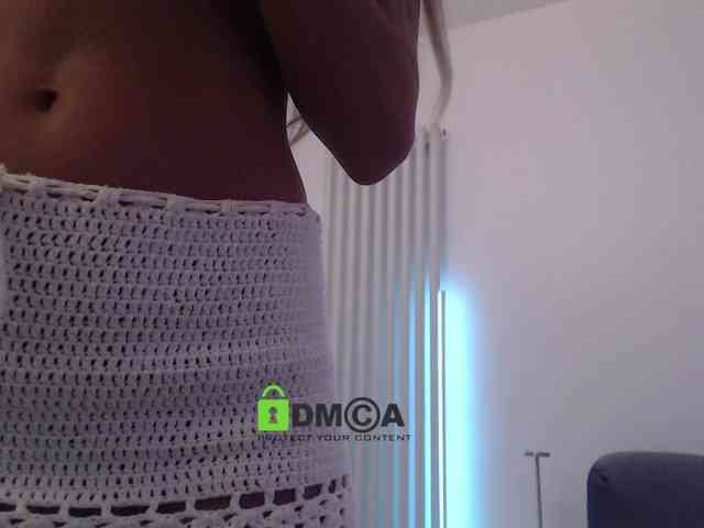 MaxineDi webcam