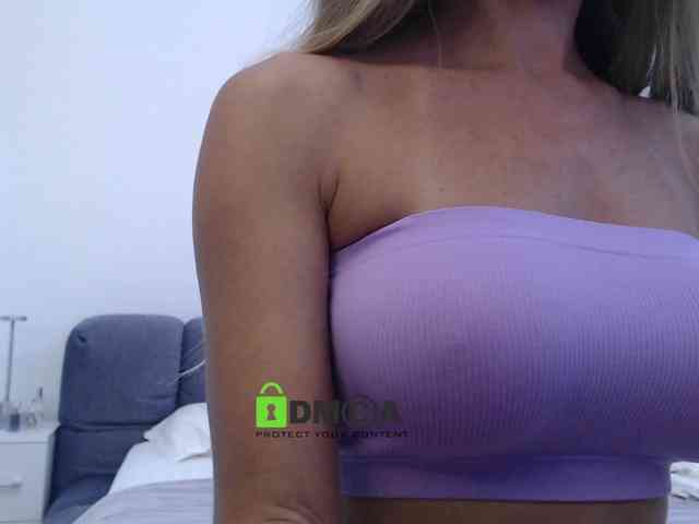MaxineDi webcam