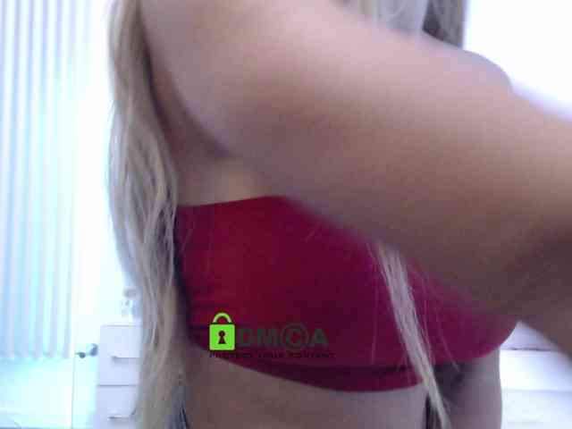 MaxineDi webcam