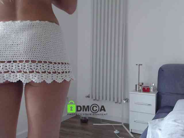MaxineDi webcam