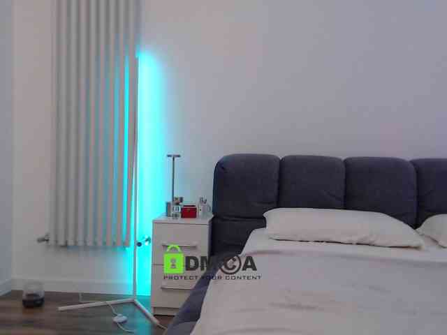 MaxineDi webcam