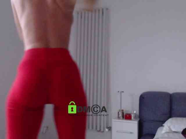 MaxineDi webcam