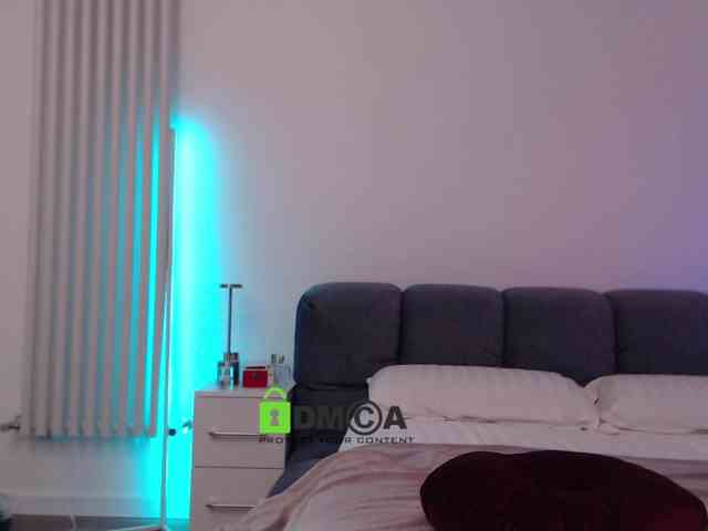 MaxineDiaz Live Webcam on BongaCams