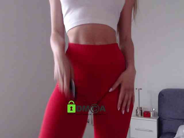MaxineDi webcam
