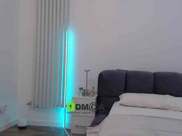 MaxineDi webcam