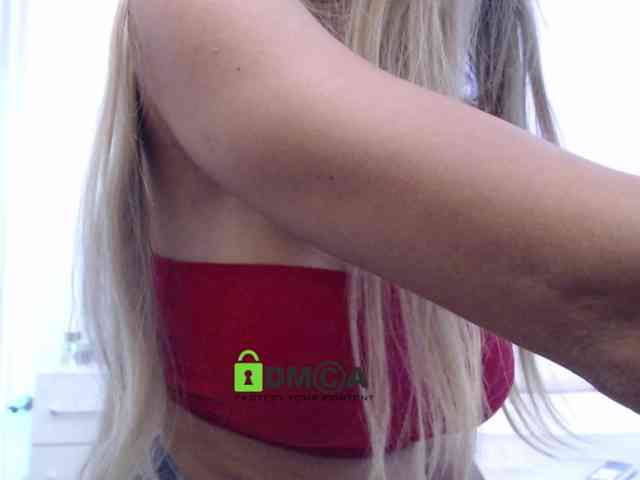 MaxineDi webcam