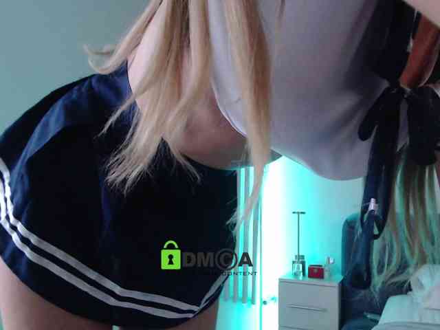 MaxineDi webcam