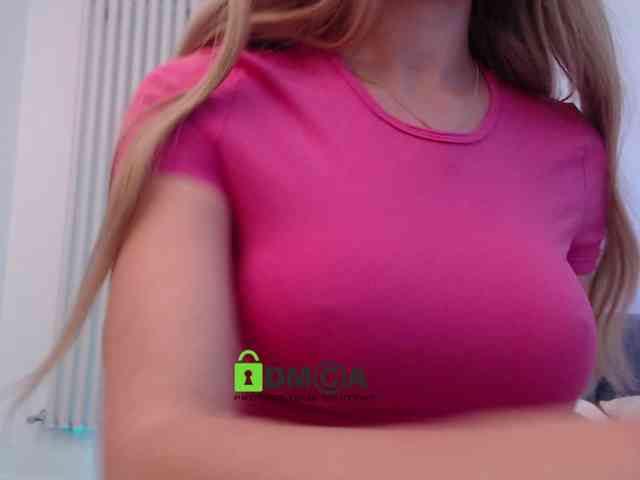MaxineDi webcam