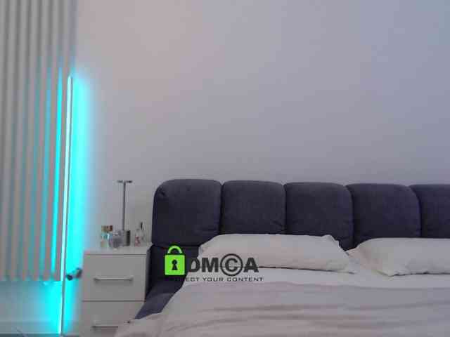 MaxineDiaz Live Webcam on BongaCams