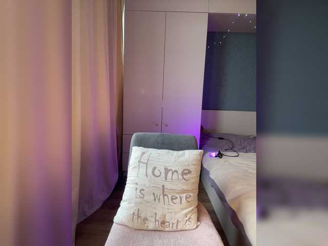 go to chat with MelenaFox