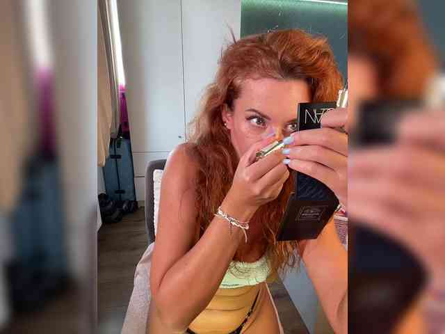 モデル: --_markovna_--
