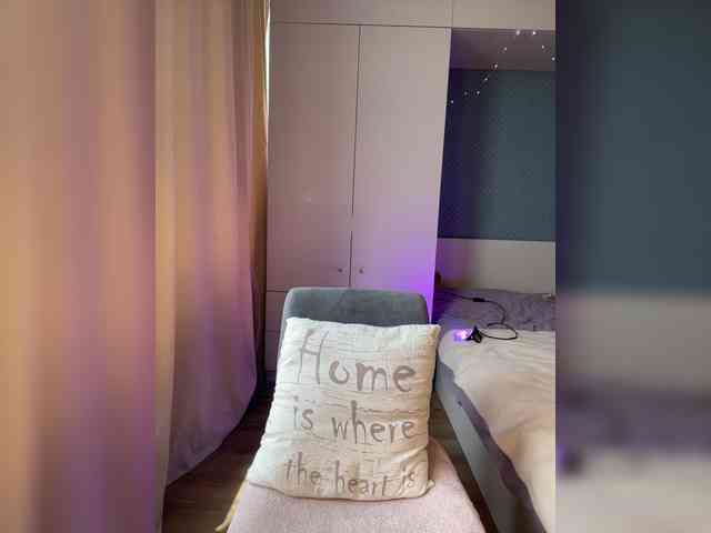 Модель: MelenaFox