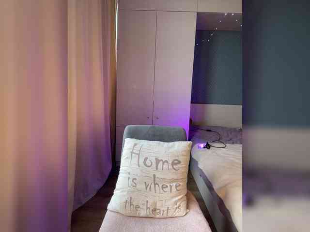 Модель: MelenaFox