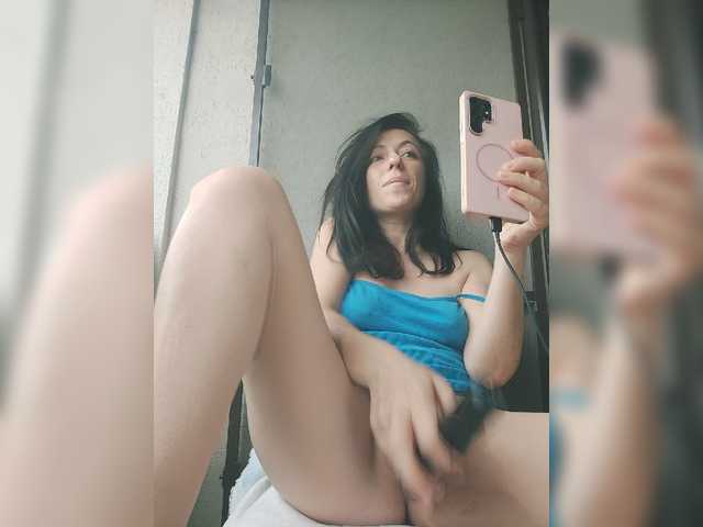 lovehornyman live cam on BongaCams