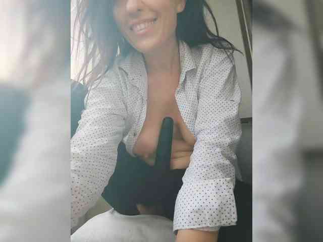 Modella: Lovehornyman