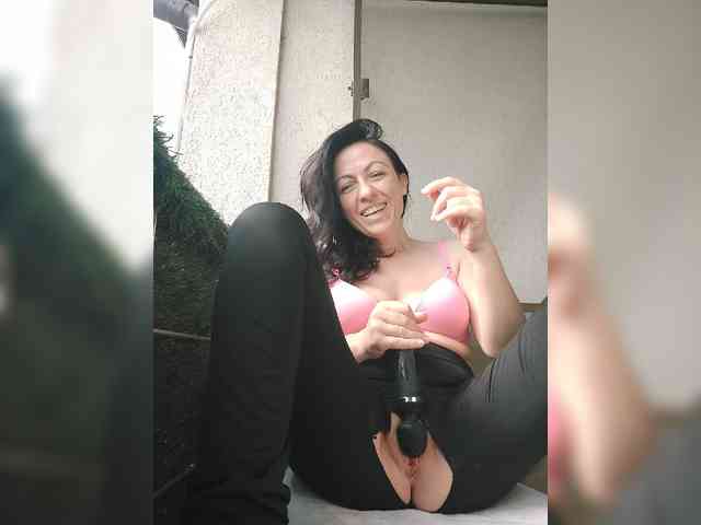 Modella: Lovehornyman