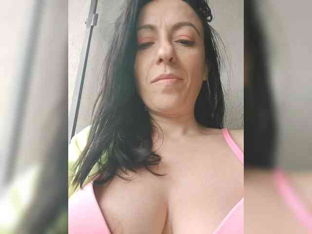 Modella: Lovehornyman