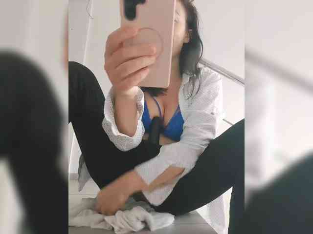 Modella: Lovehornyman