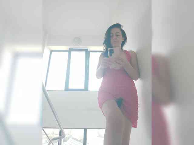 Lovehornyman webcam